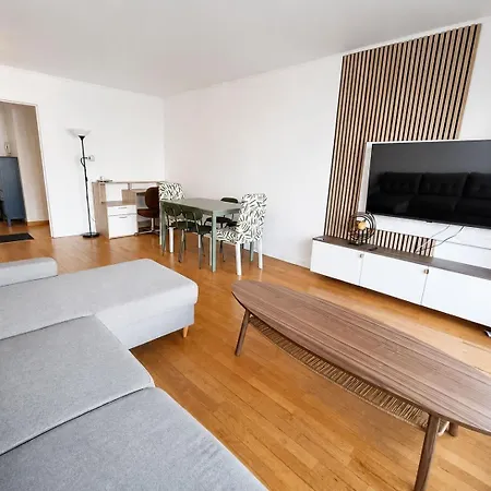Privée Avec Lit Double à La Défense