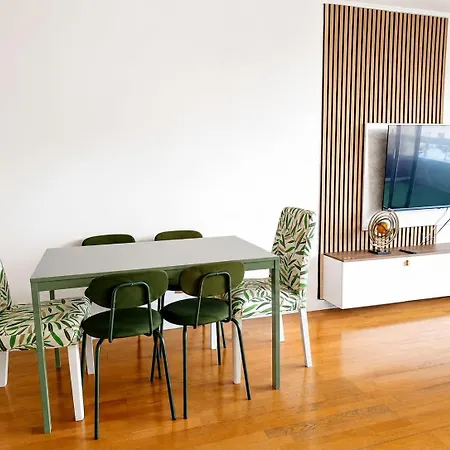 Séjour chez l'habitant Privée Avec Lit Double à La Défense